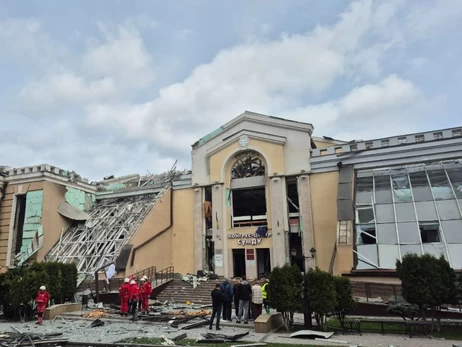 Дві ракети прицільно вдарили у два корпуси Сумського держуніверситету, — міністр освіти Лісовий