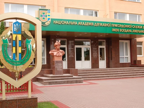 У Національній академії ДПСУ імені Богдана Хмельницького знайшли тіло курсанта