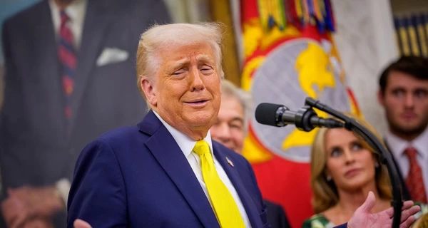 Рейтинг Трампа у США продовжує знижуватись, - опитування Reuters/Ipsos