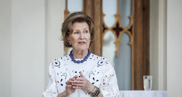 87-летняя королева Норвегии Соня попала в больницу на Пасху 