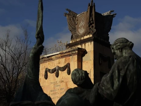 У Львові розпочалася ексгумація останків радянських солдатів 