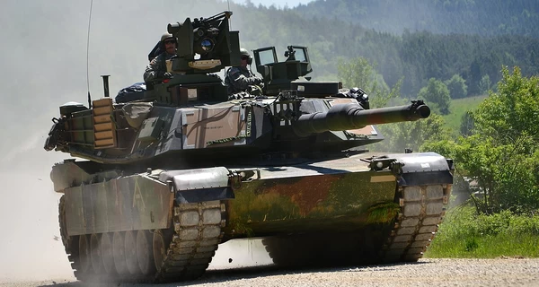 Зачем ВСУ нужны австралийские Abrams, поставку которых тормозят США