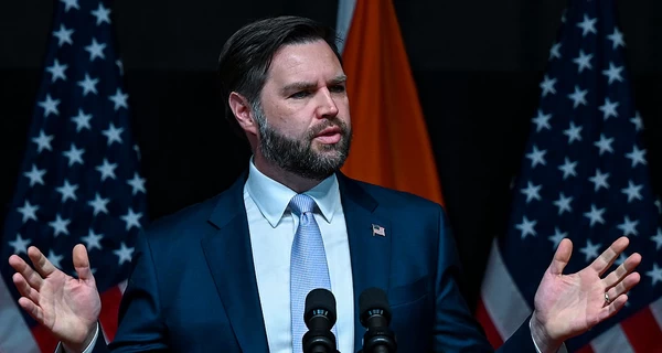 У наступні 100 днів президентства Трамп спробує зблизити позиції України та РФ, - Венс