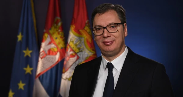 Літак президента Сербії робив посадку в Баку на тлі хаосу в московських аеропортах