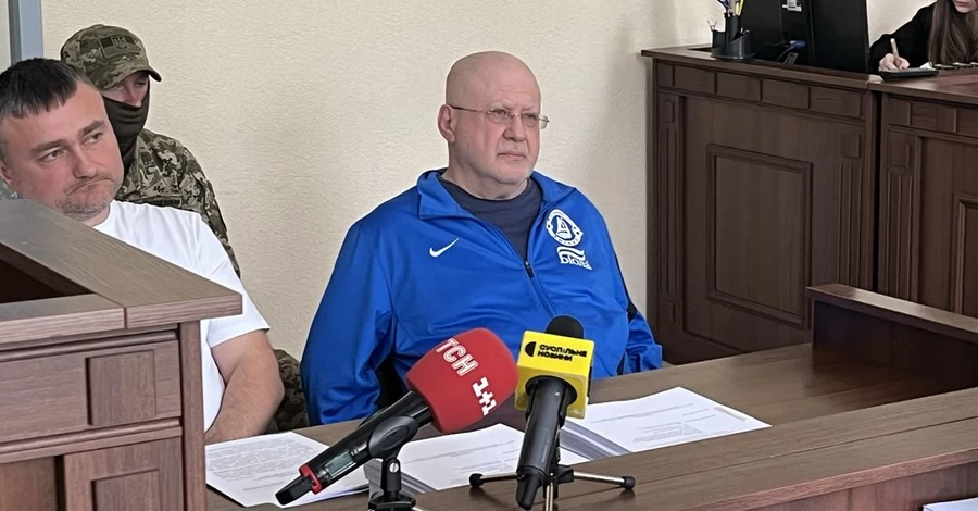 Коломойський у СІЗО підстригся наголо та позбавився бороди