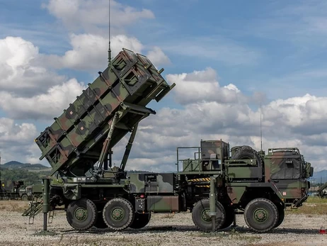 Германия передала Украине новую военную помощь - ракеты, гаубицы и артснаряды