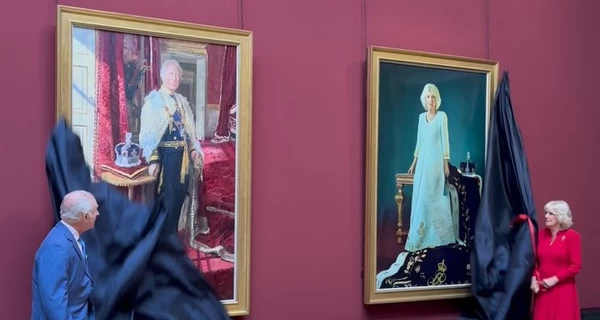 Чарльза III и Камилла представили новые государственные портреты в честь второй годовщины коронации