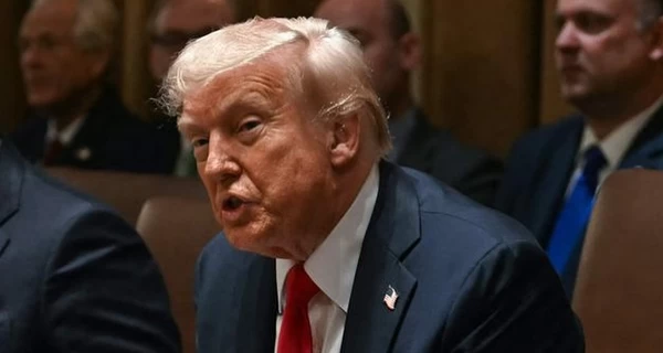 Трамп заявив, що може прилетіти до Стамбула на переговори України та РФ