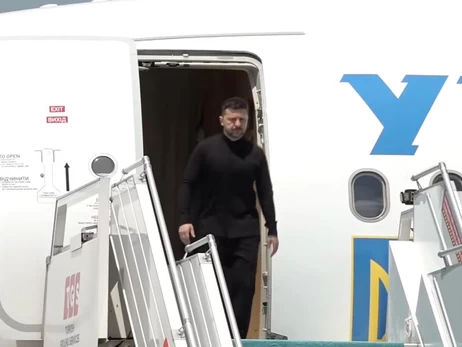 Зеленський прибув до Туреччини та назвав “бутафорським” рівень делегації росіян