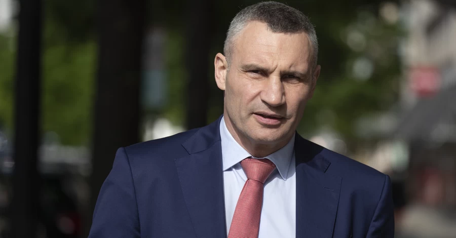 Было выездное рабочее совещание, а затем - ужин, - Кличко о застолье чиновников на Днепре в день траура