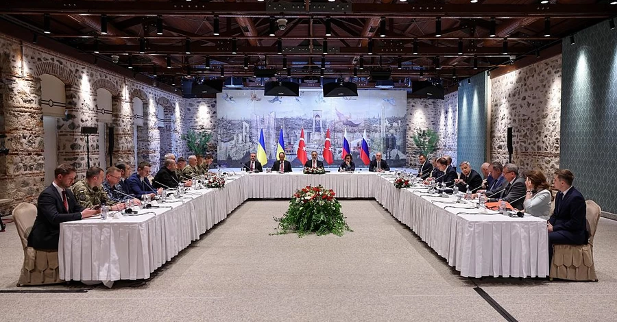 У Стамбулі розпочалися переговори України з РФ: які інсайди публікують світові ЗМІ