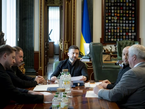 Зеленський доручив створити постійну групу для переговорів з РФ