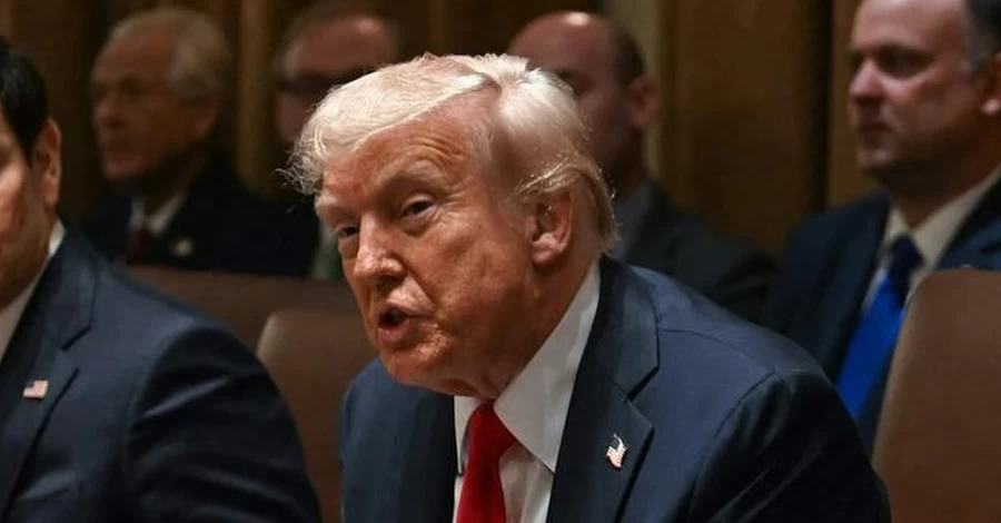 Трамп начал разговор с Путиным, главная тема - перемирие  