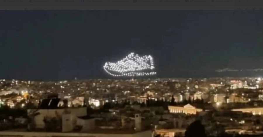 Греція подає до суду на Adidas через дрон-шоу над Акрополем