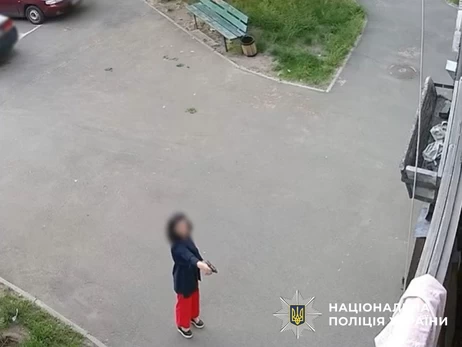 Полиция Киева разыскивает женщину, устроившую стрельбу возле дома