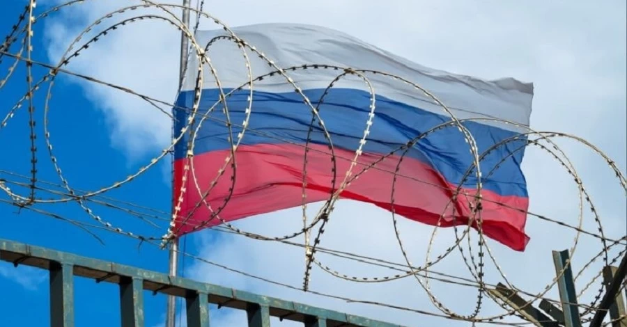 Президент ввел санкции против экс-нардепа Мосийчука, Шапошникова и сына Богуслаева