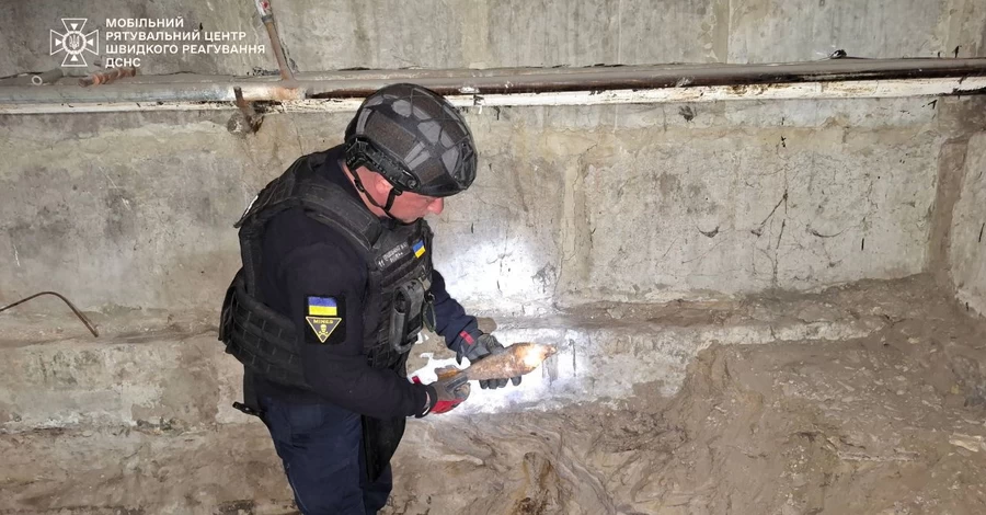 В Киеве во время ремонта в детском саду нашли мину времен Второй мировой войны
