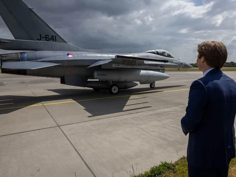Нидерланды отправили Украине последнюю партию F-16 - всего передали 24 самолета
