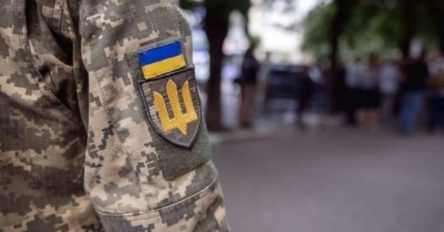 У Кременчуці група озброєних чоловіків напала на представників ТЦК