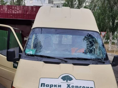 РФ скинула дрон на авто комунальників, постраждали 6 людей