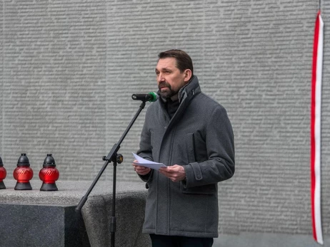 Культурні діячі ініціювали відставку міністра Точицького через звільнення директора Лаври