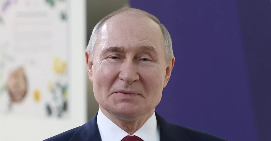 Путін відвідував Курську область РФ, але його гелікоптер не обстрілювали, - ЦПД