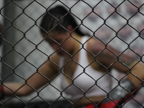 После скандала с Хелиф World Boxing обяжет боксеров проходить гендерный тест
