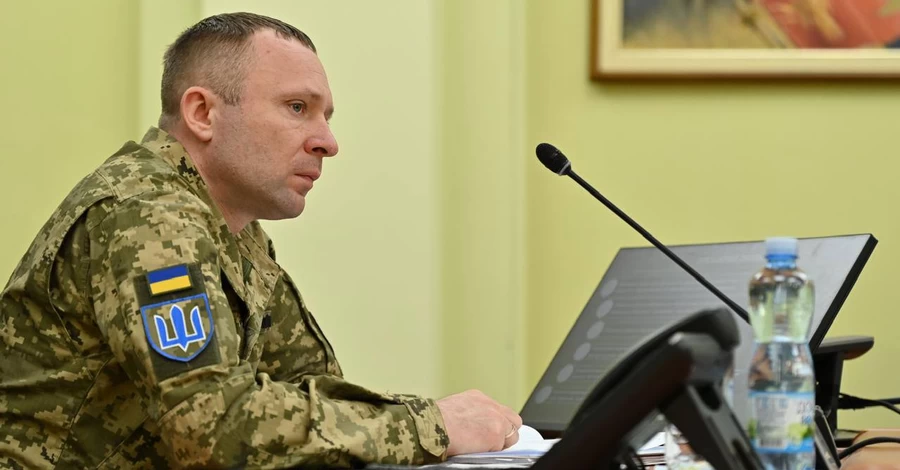 Командующий Сухопутными войсками Драпатый подал в отставку из-за очередного удара по полигону