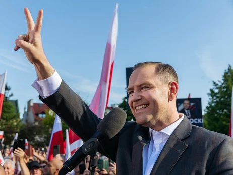 Новый президент Польши Кароль Навроцкий: антикоммунист, «ультрас» и, по слухам, сутенер