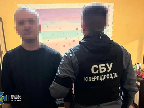 Депутат поселкового совета в Закарпатье публично поддерживал Путина и оправдывал агрессию РФ, его задержали