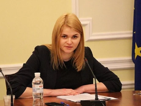 Скандально известная судья Анна Колесник досрочно отказалась от депутатского мандата