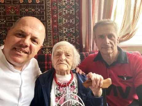 Старейшей жительнице Львова исполнилось 108 лет - как город поздравил долгожительницу