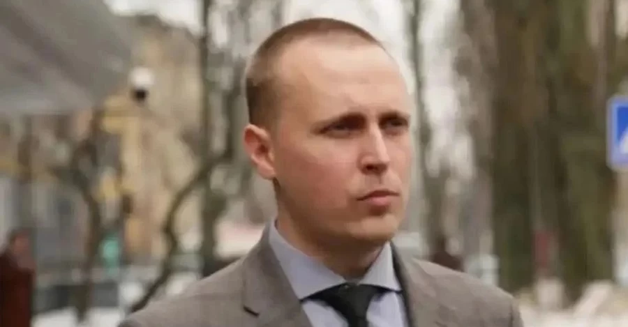 Руководитель подразделения детективов НАБУ и кандидат на директора БЭБ Скомаров скрыл российское гражданство отца, имеющего бизнес в 