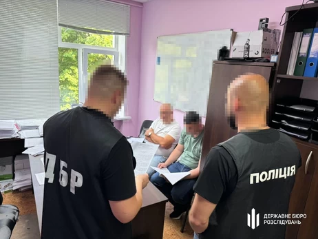 В Сумской области начальник воинской части зарабатывал миллионы на фиктивных боевых командировках
