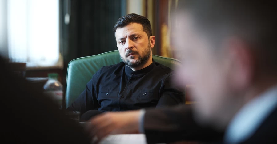 Зеленський має запрошення на саміт НАТО, Євросоюзу та Групи семи, - МЗС