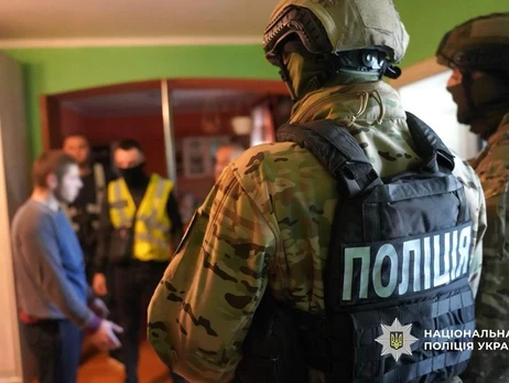 Нацполіція повідомила про масові обшуки по всій країні