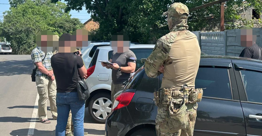 Одессит организовал схему хищения выделенных на продукты военным денег, его задержали