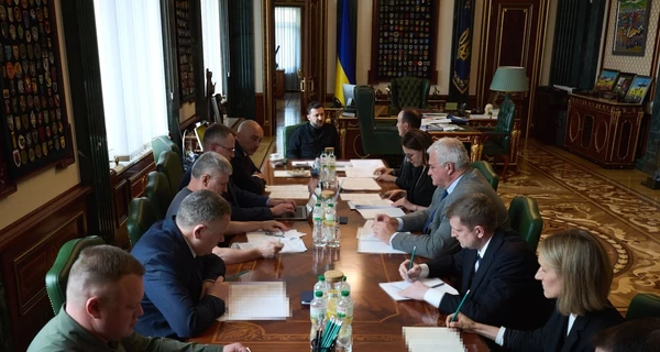 Україна на 100% синхронізує санкції з міжнародними партнерами, - президент
