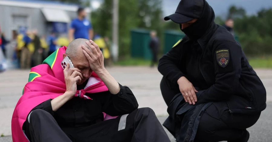 Прикордонник зумів зберегти в російському полоні 