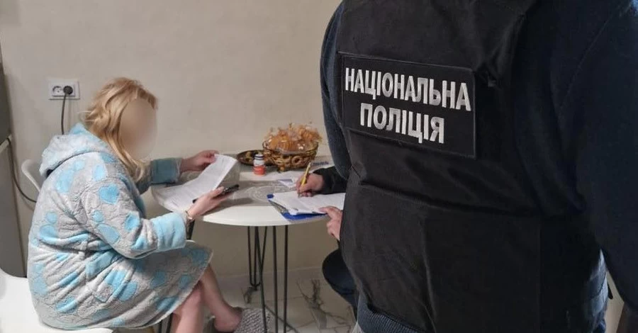 На Сумщині викрили жінку, яка вербувала українок для занять проституцією