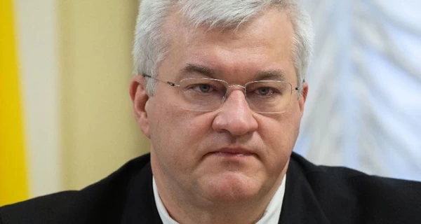 Зеленский принял кадровые решения в отношении руководителей посольств,- Сибига