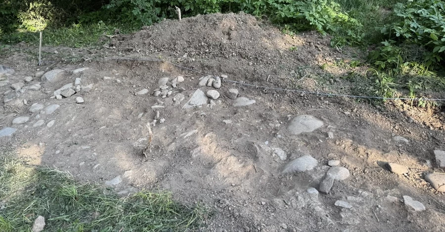 В Ивано-Франковской области раскопали руины церкви-ротонды XVIII века