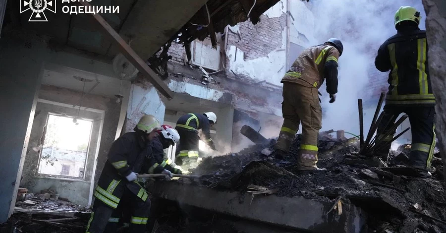 В Белгород-Днестровском завершили разбор завалов разрушенного лицея, количество жертв возросло