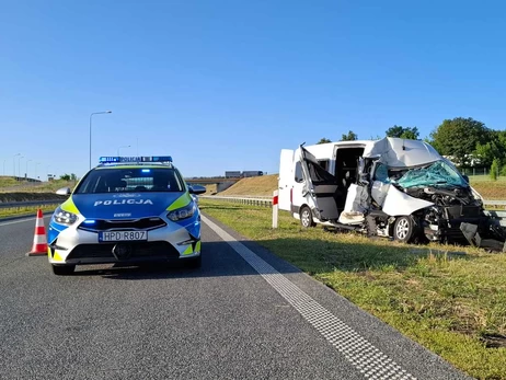 У Польщі мікроавтобус з українцями врізався в фуру, поранені четверо пасажирів