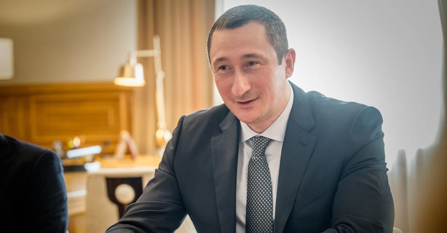 Чернишов попросив перенести судове засідання через роботу