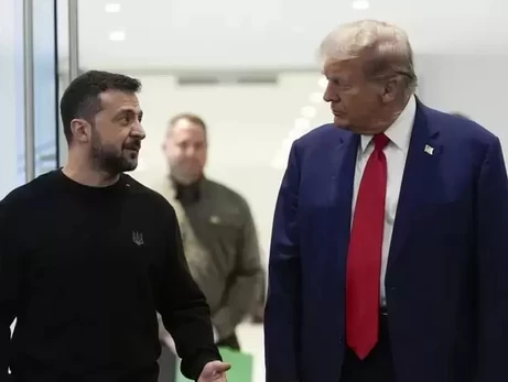 Трамп вже на саміті НАТО, він погодився зустрітися із Зеленським, -  ЗМІ