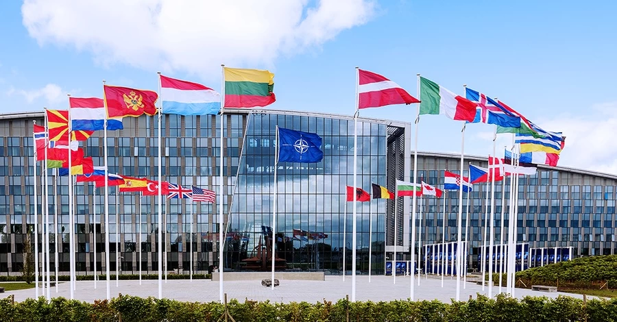 НАТО за підсумками саміту визнало Росію загрозою євроатлантичній безпеці