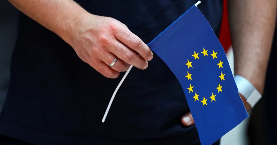 Єврокомісія підтримала початок переговорів про вступ України до ЄС