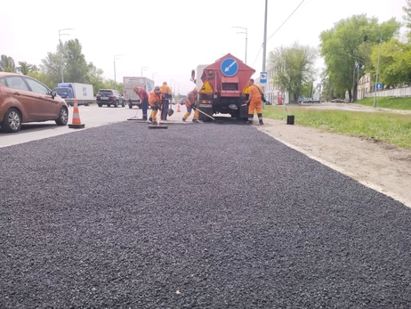У Києві на рік обмежать рух на перетині проспекту Бажана з Дніпровською набережною 