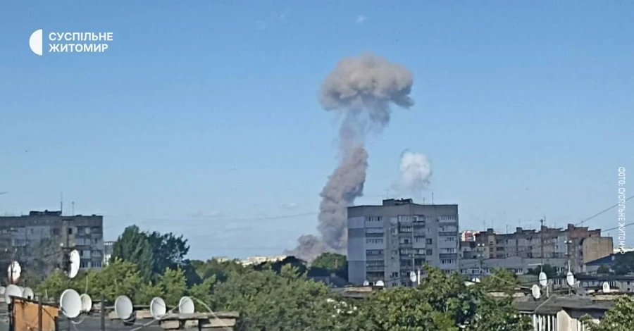 На трассе возле Житомира произошел взрыв на АЗС - два человека погибли, движение парализовано